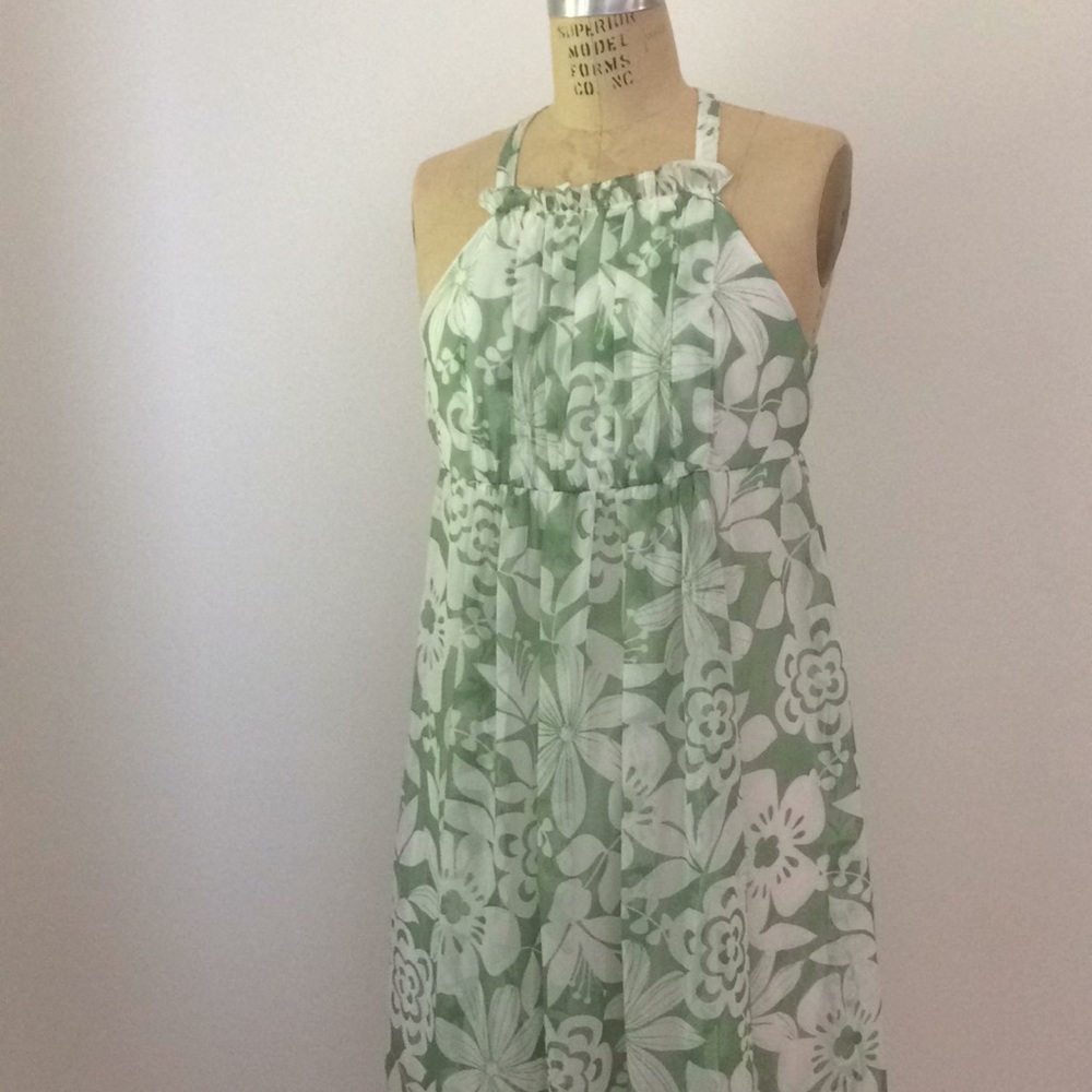 Flower pattern dress
